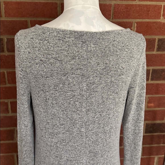 Express Heather Gray Long Sleeve V Neck Medium Dress - Picture 6 of 8